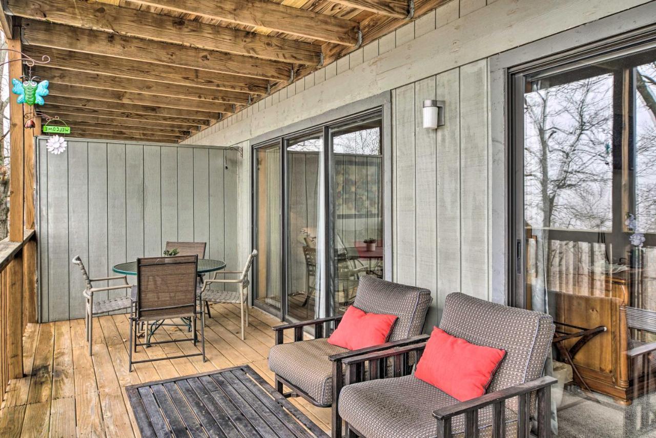 Reed Springs Condo With Furnished Deck And Pool Access Reeds Spring 外观 照片